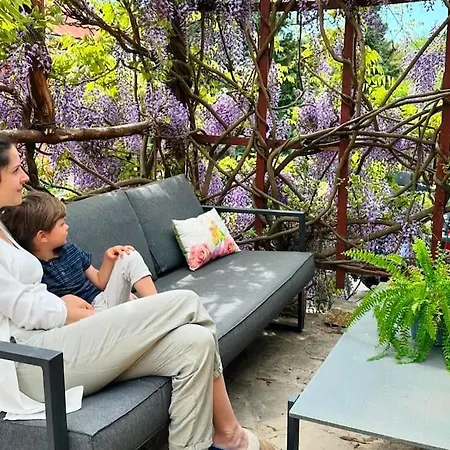 Familiaeres & Naturnahes Wohnen - Csodakert Case de vacanță *